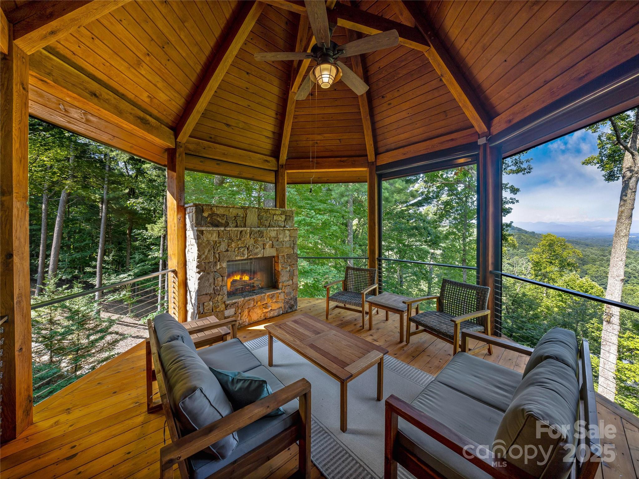 Town Mountain Preserve - Residential