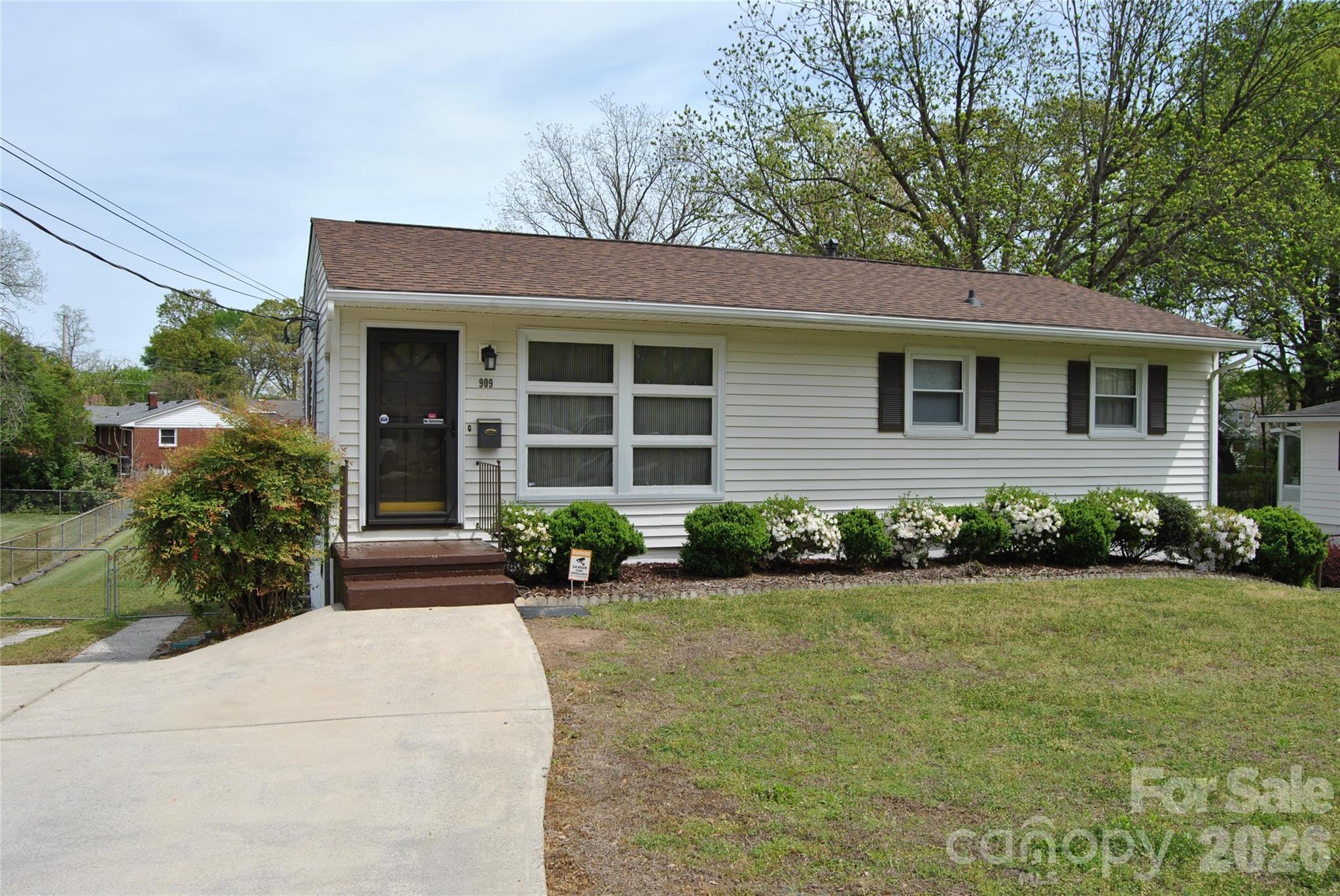 Oakcrest - Residential