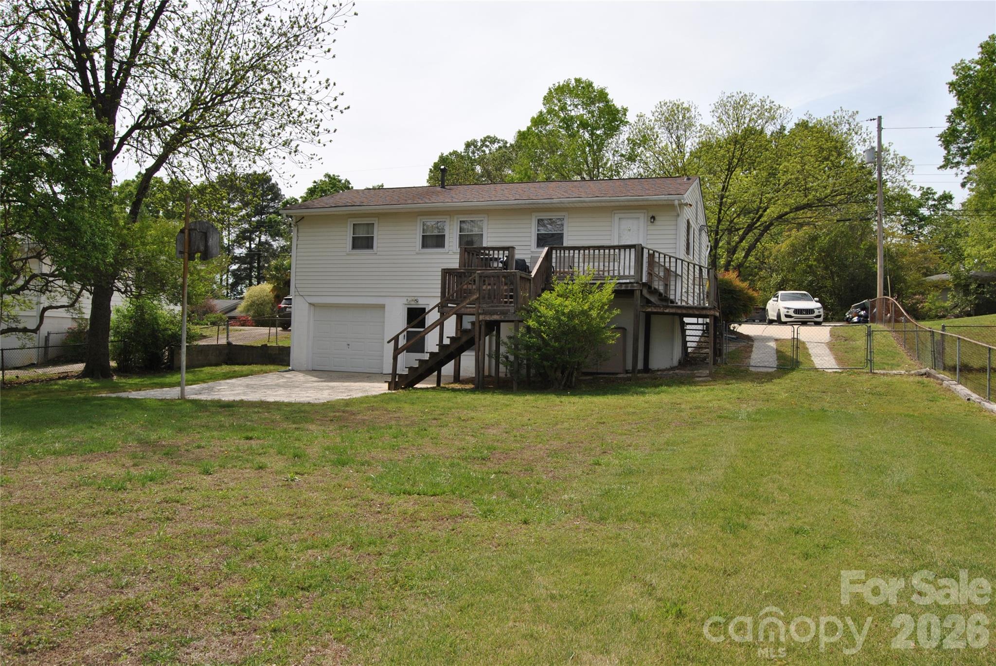 Oakcrest - Residential