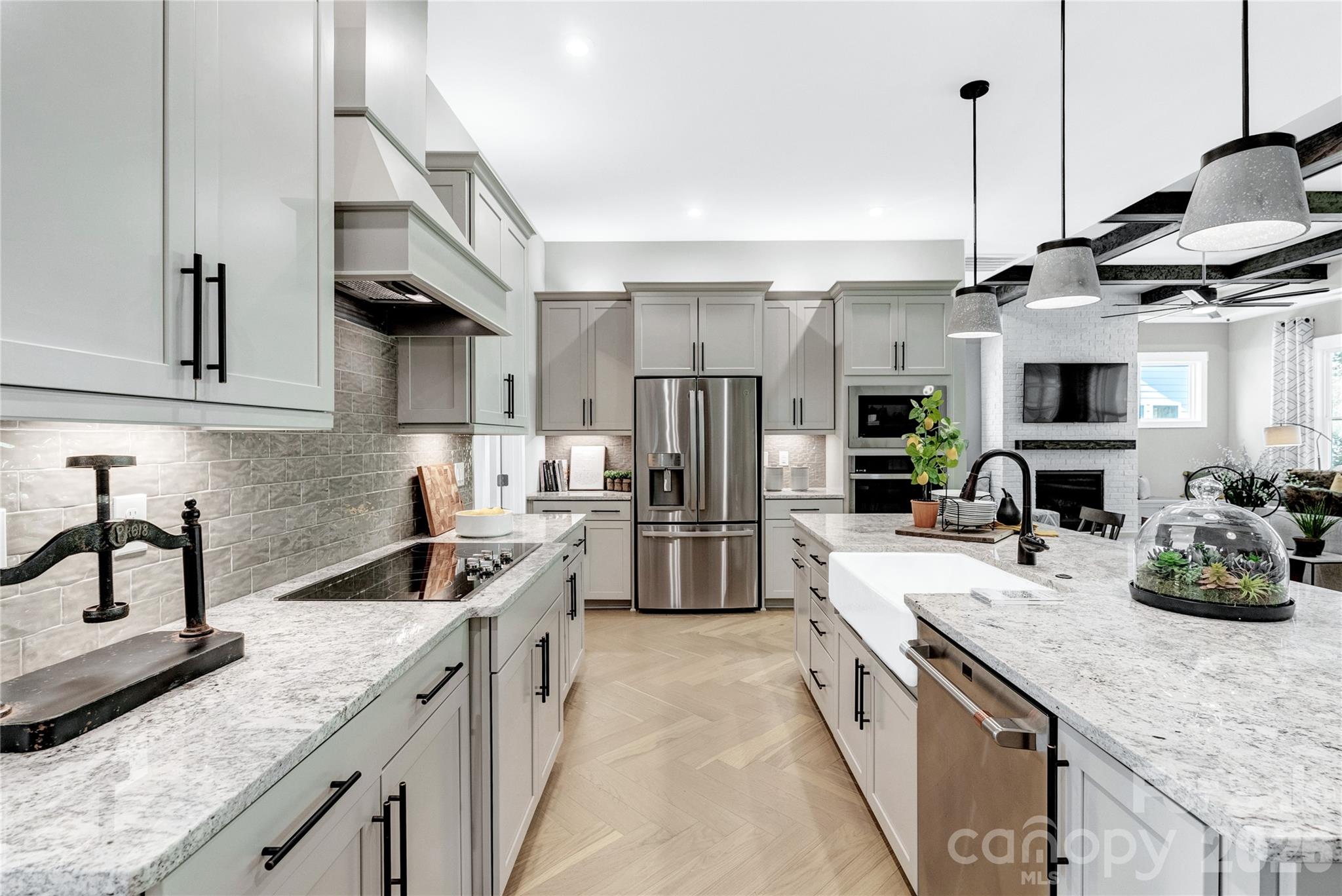 Cresswind at Rocky River - Residential