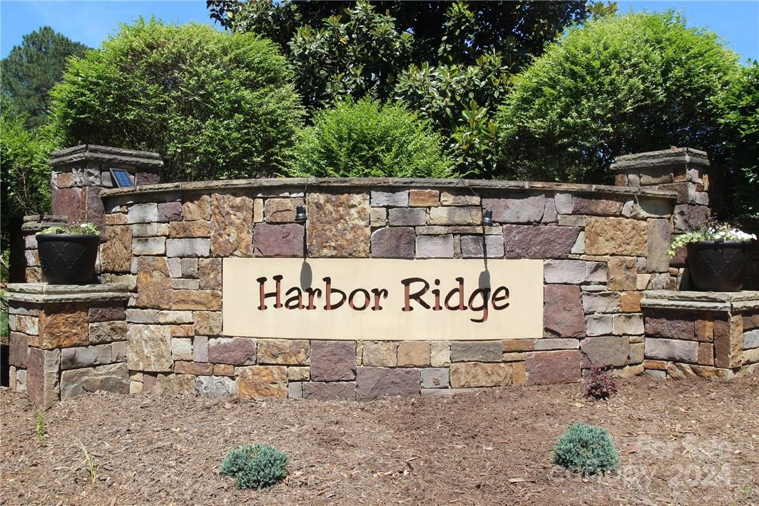 Harbor Ridge - Land