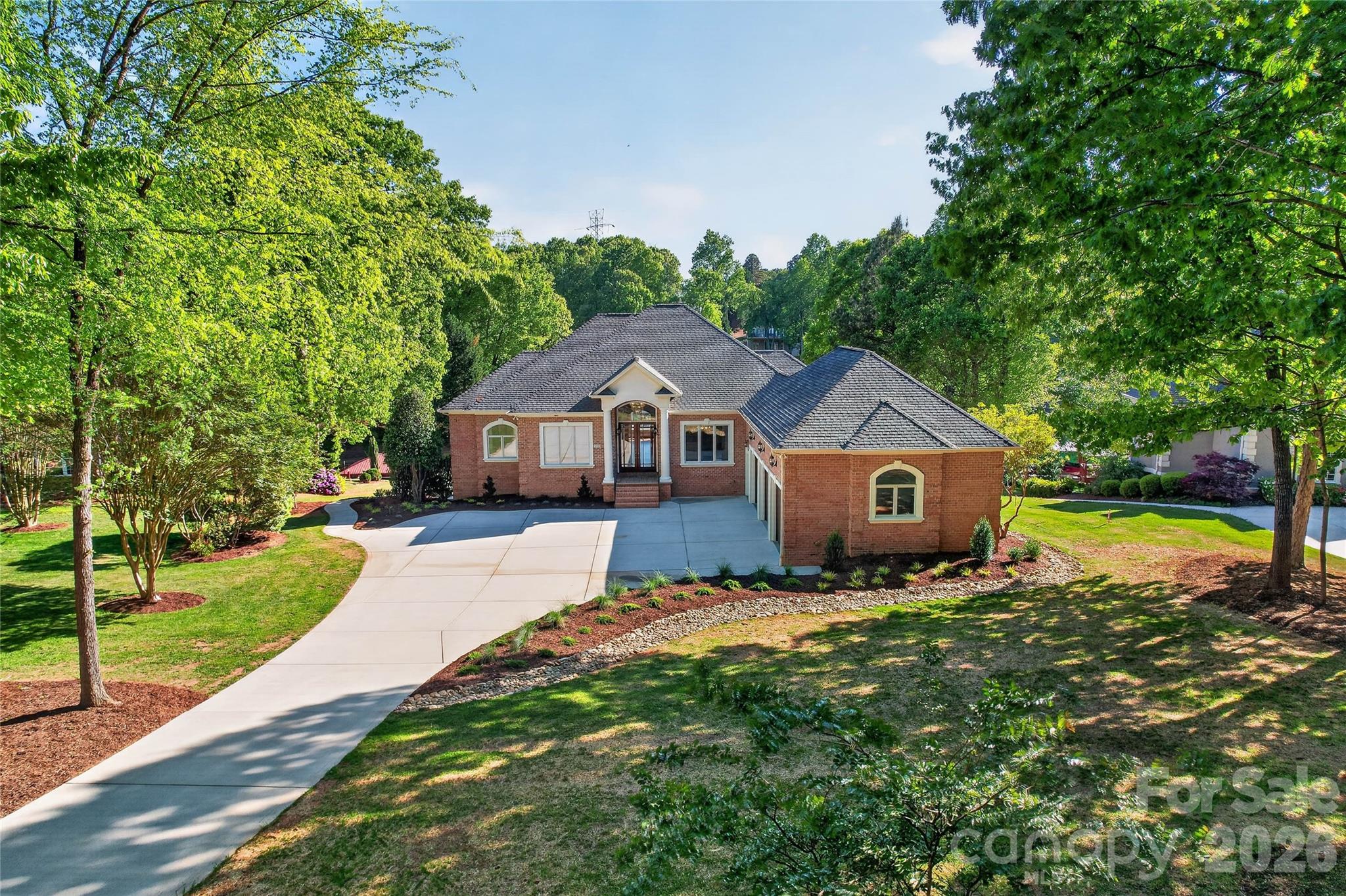 Pinnacle Shores - Residential