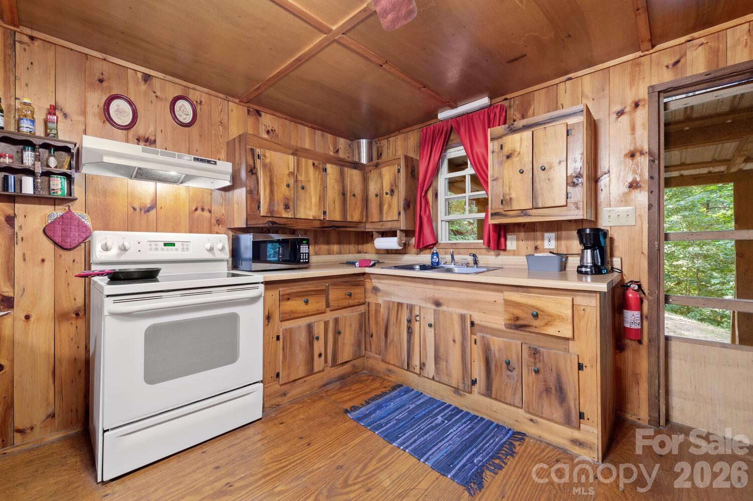 Mountainside Cabins - Residential