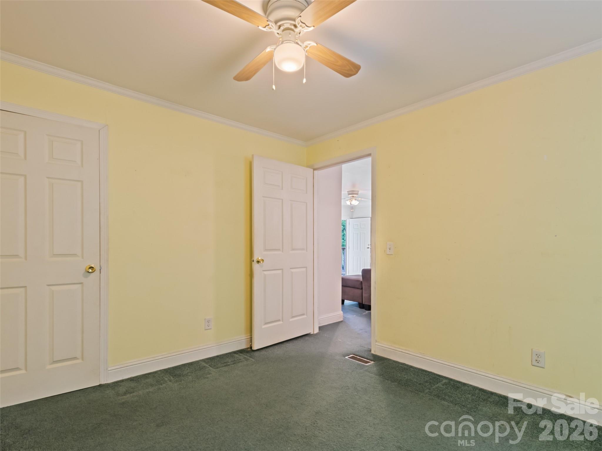 Spruce Pine Estates - Residential