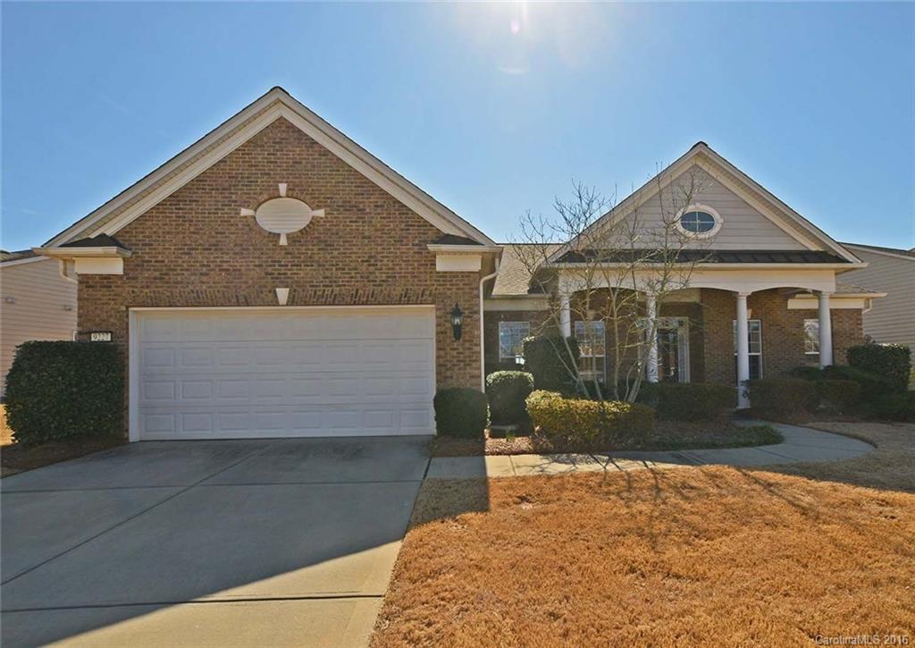 Immaculate Bluffton Cottage plan on the golf course overlooking the 1st hole. Open floor plan with sunroom, neutral paint, freshly cleaned carpet, hardwoods in kitchen & foyer. Gorgeous kitchen cabs & granite, barely used appliances. Built-in cabinets & bookshelves surround the gas log fireplace w/slate hearth. Large covered front porch, beautiful mature landscaping. Easy walk to the Lake House & amenities. Washer, dryer & refrigerator remain with acceptable offer (Maytag Neptune & GE Profile).