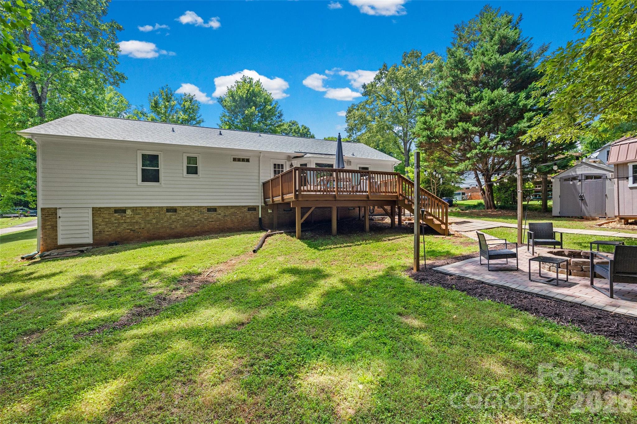 Edgewoods - Residential