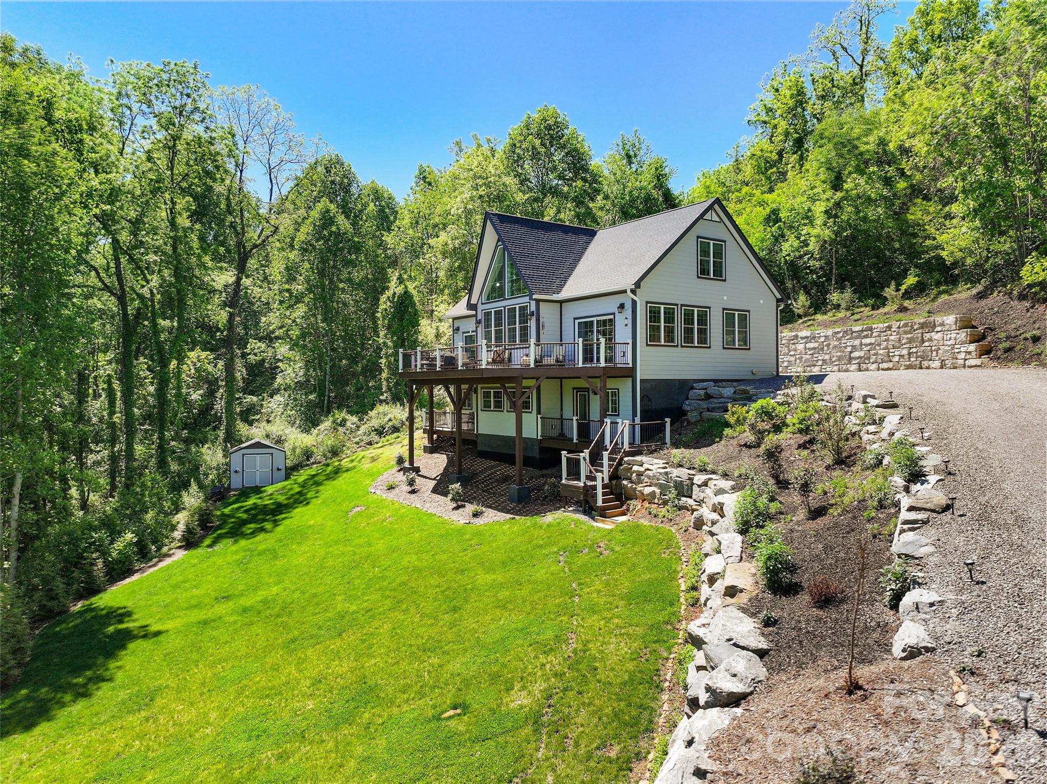 Hawk Mountain - Residential