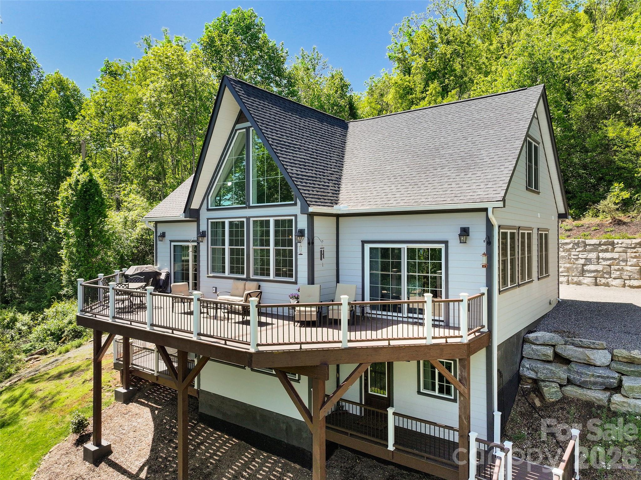Hawk Mountain - Residential