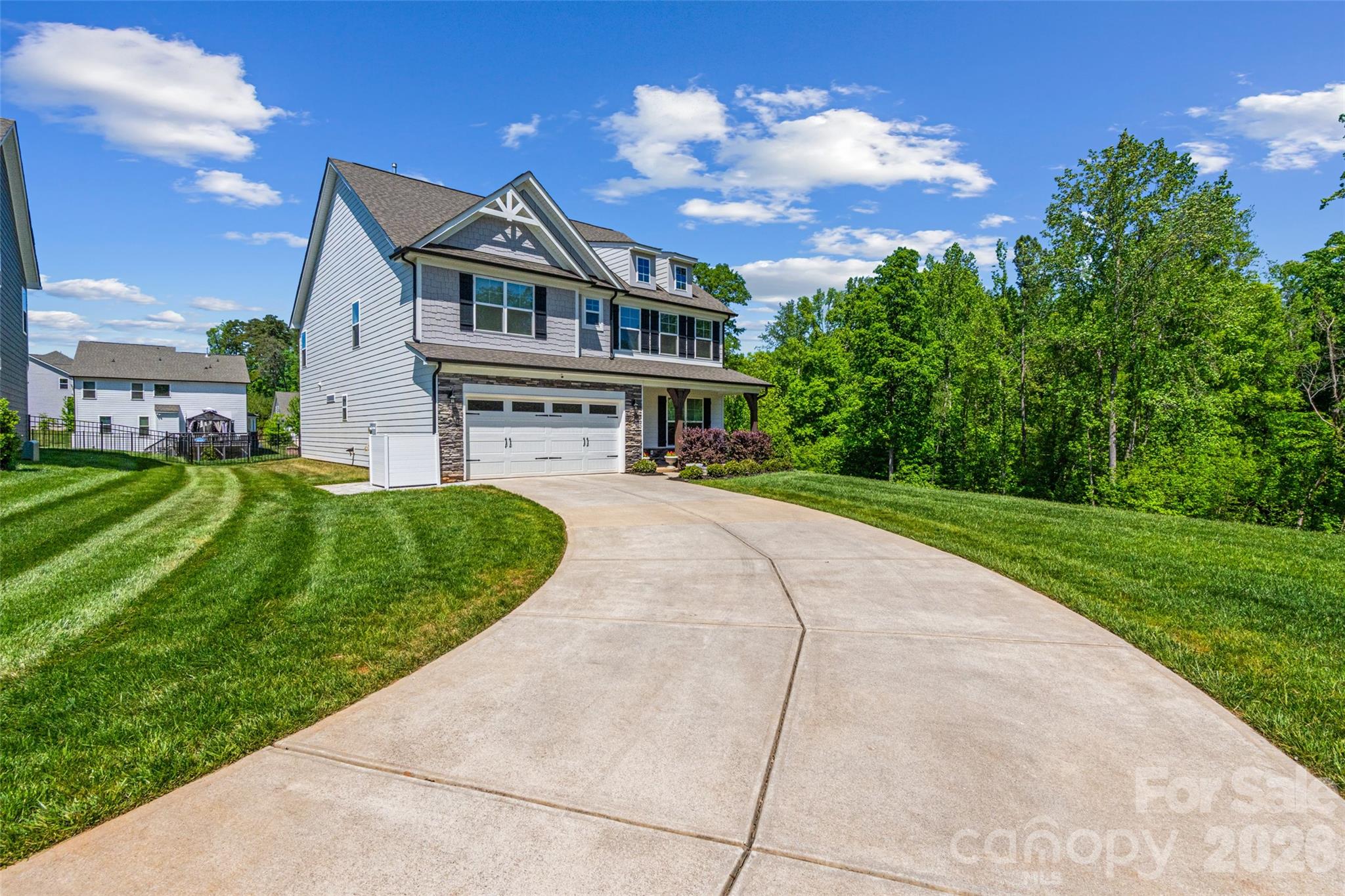 Robinson Oaks - Residential