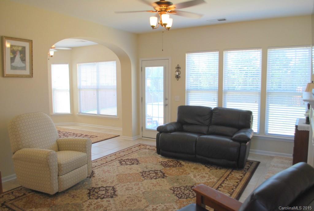 Ridge Pointe - Residential