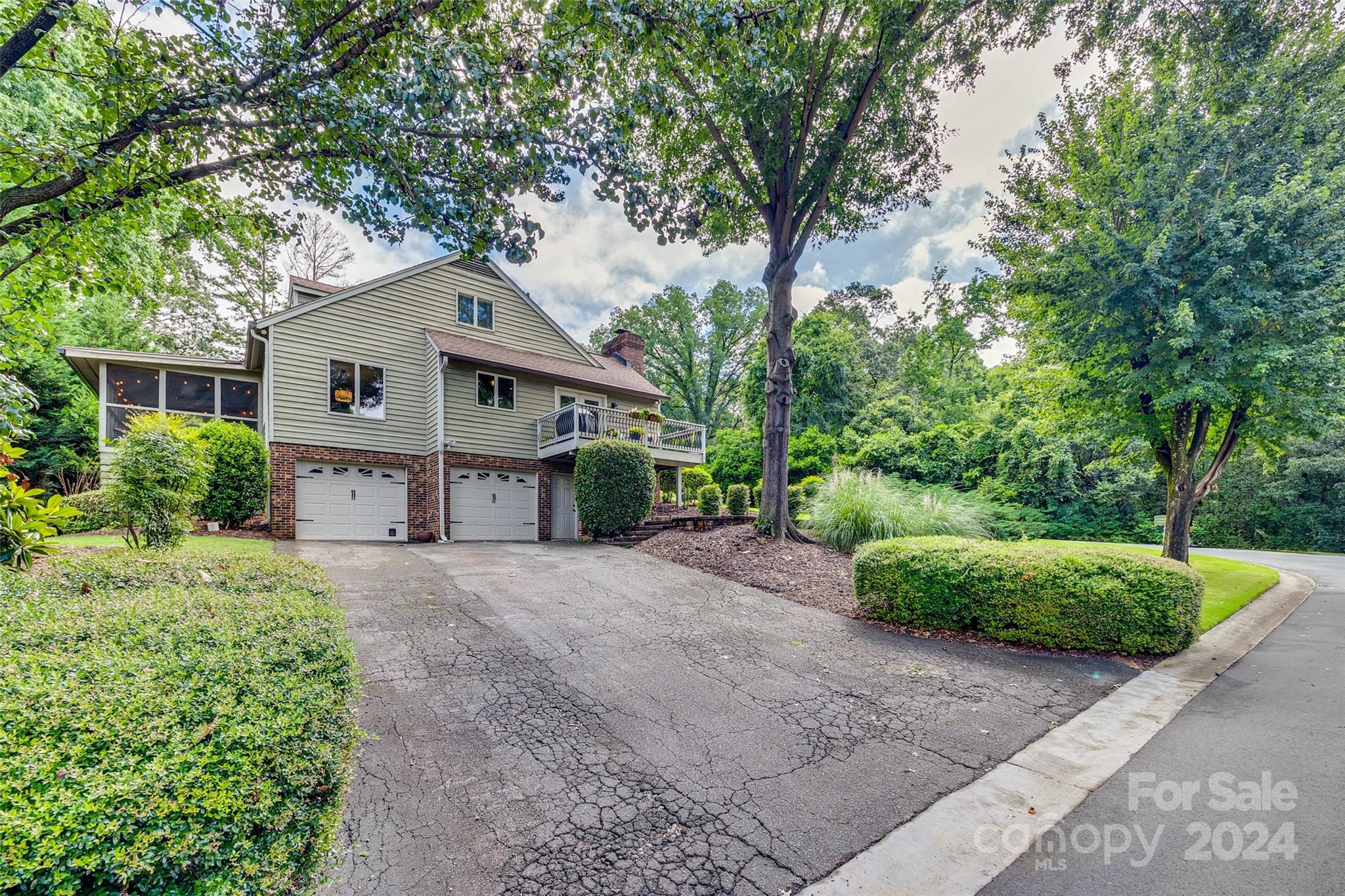 River Hills - Residential