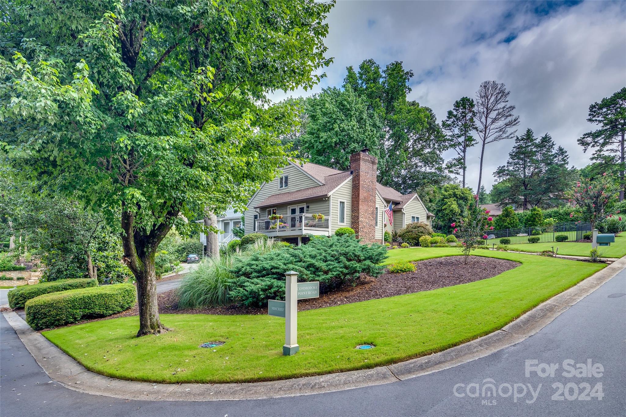 River Hills - Residential