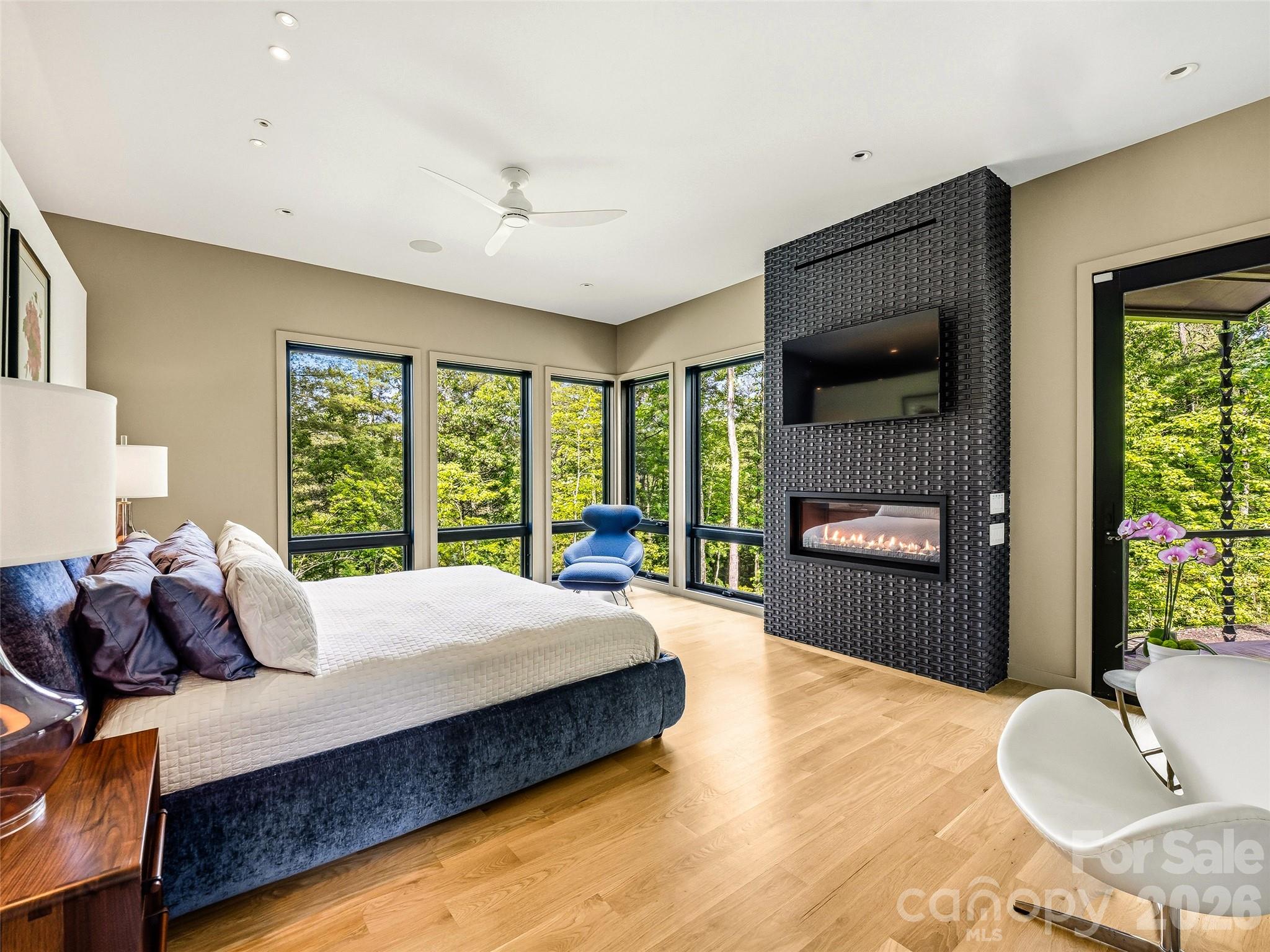 Stones Lake - Residential