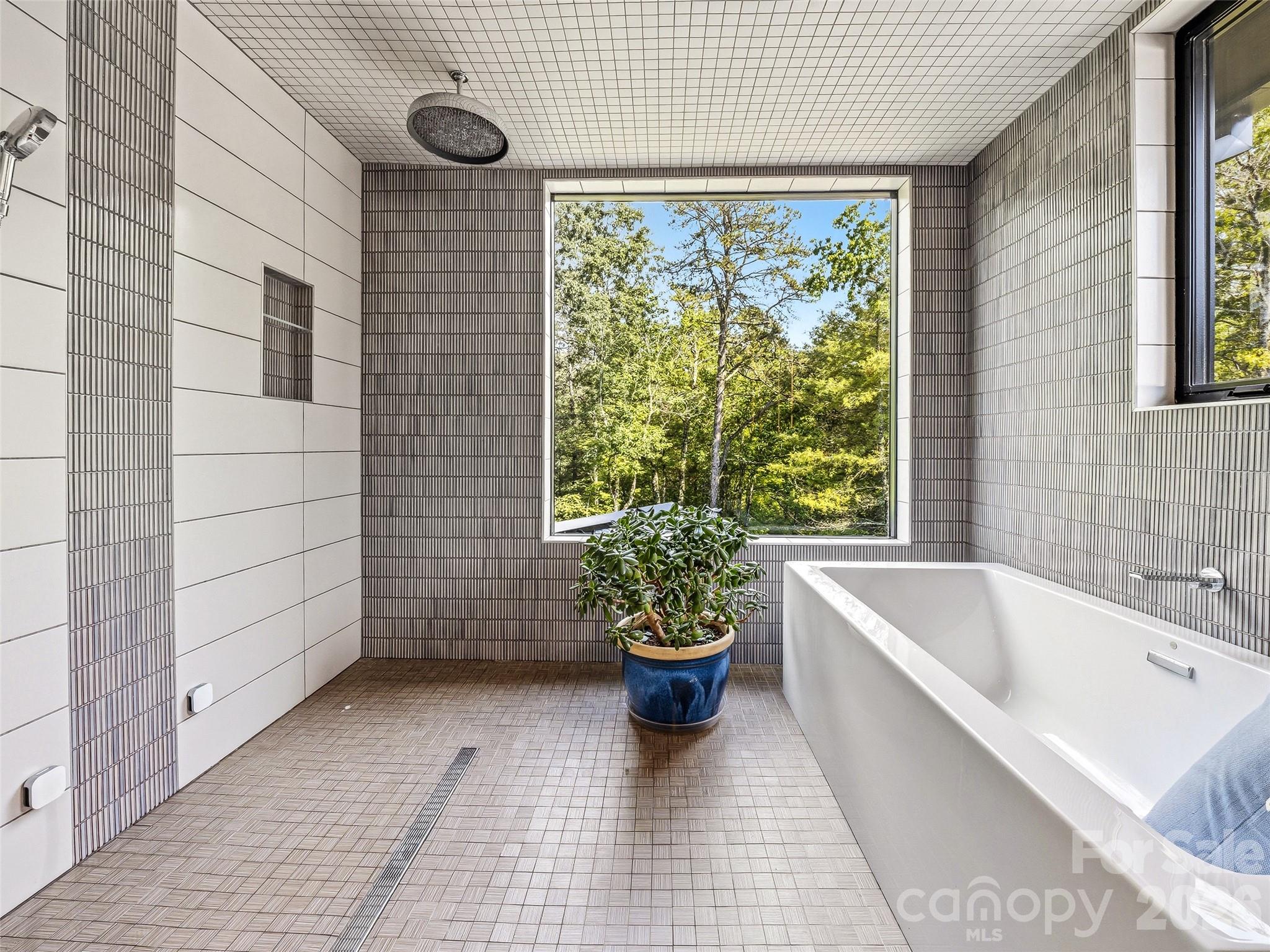 Stones Lake - Residential