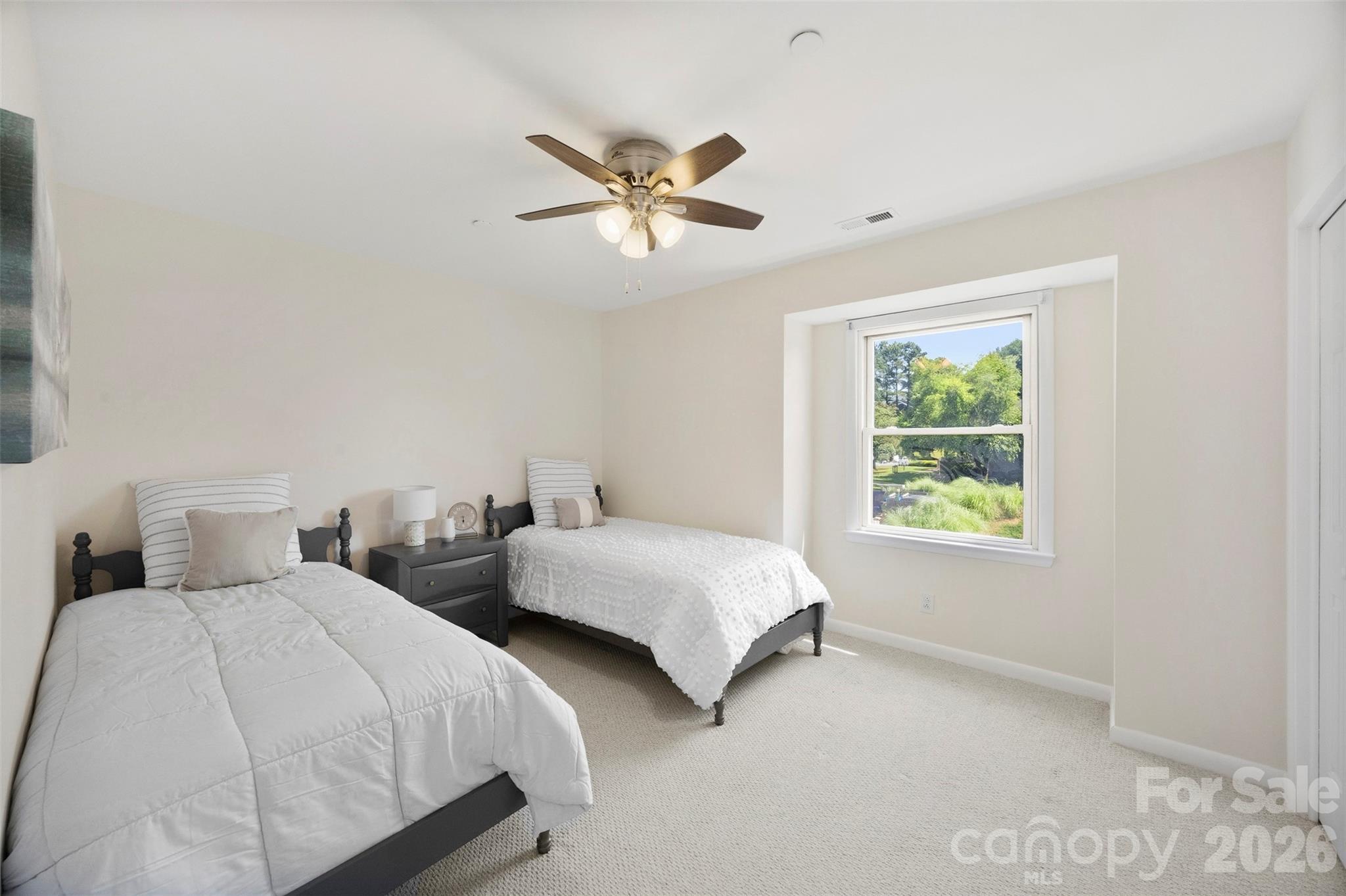 Emerald Point - Residential