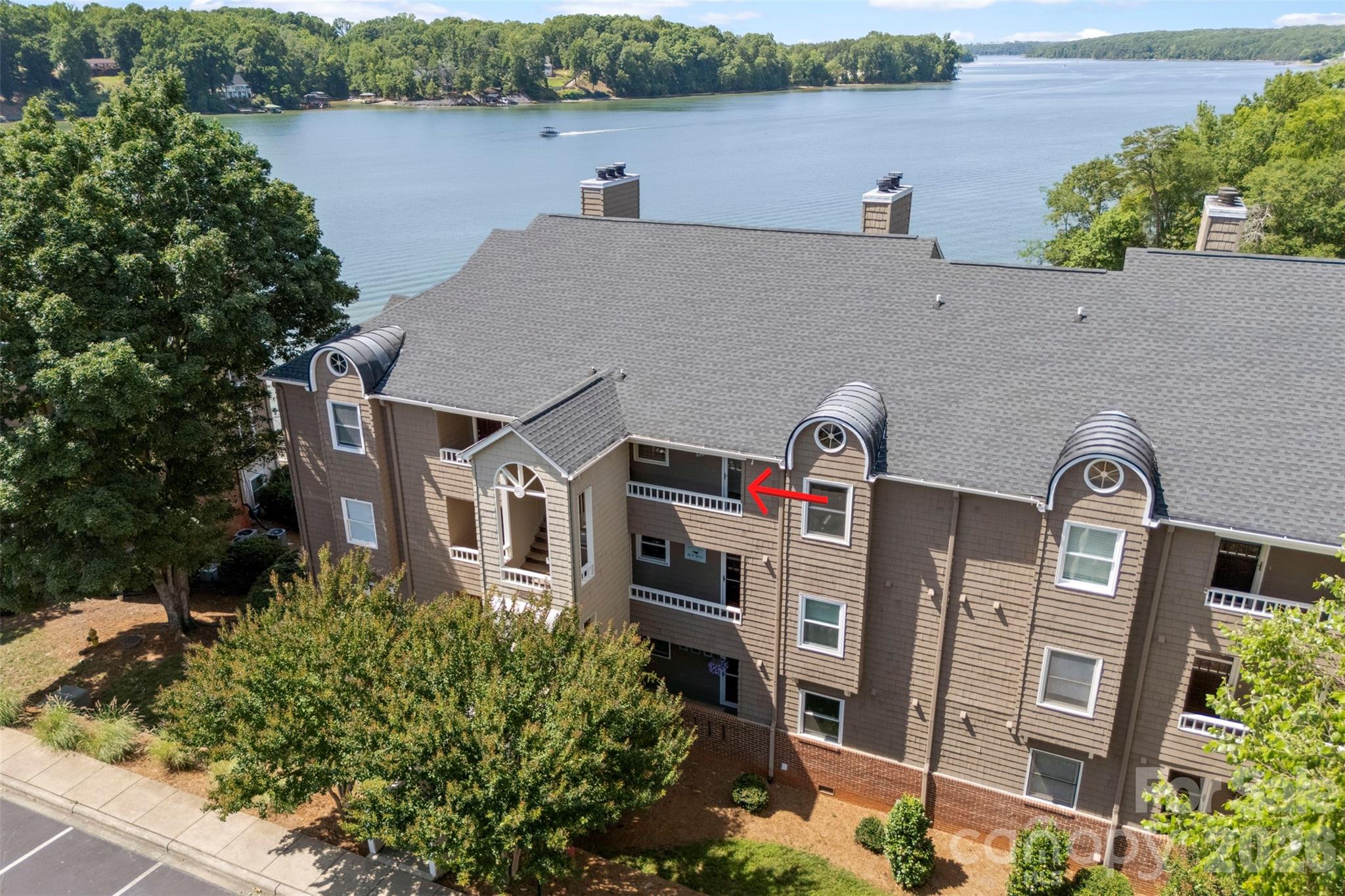 Emerald Point - Residential