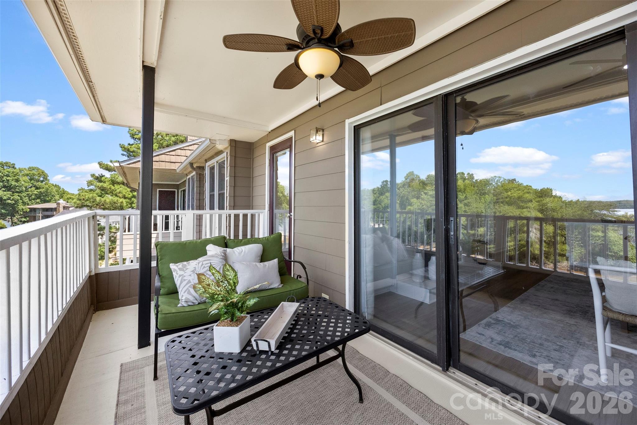 Emerald Point - Residential