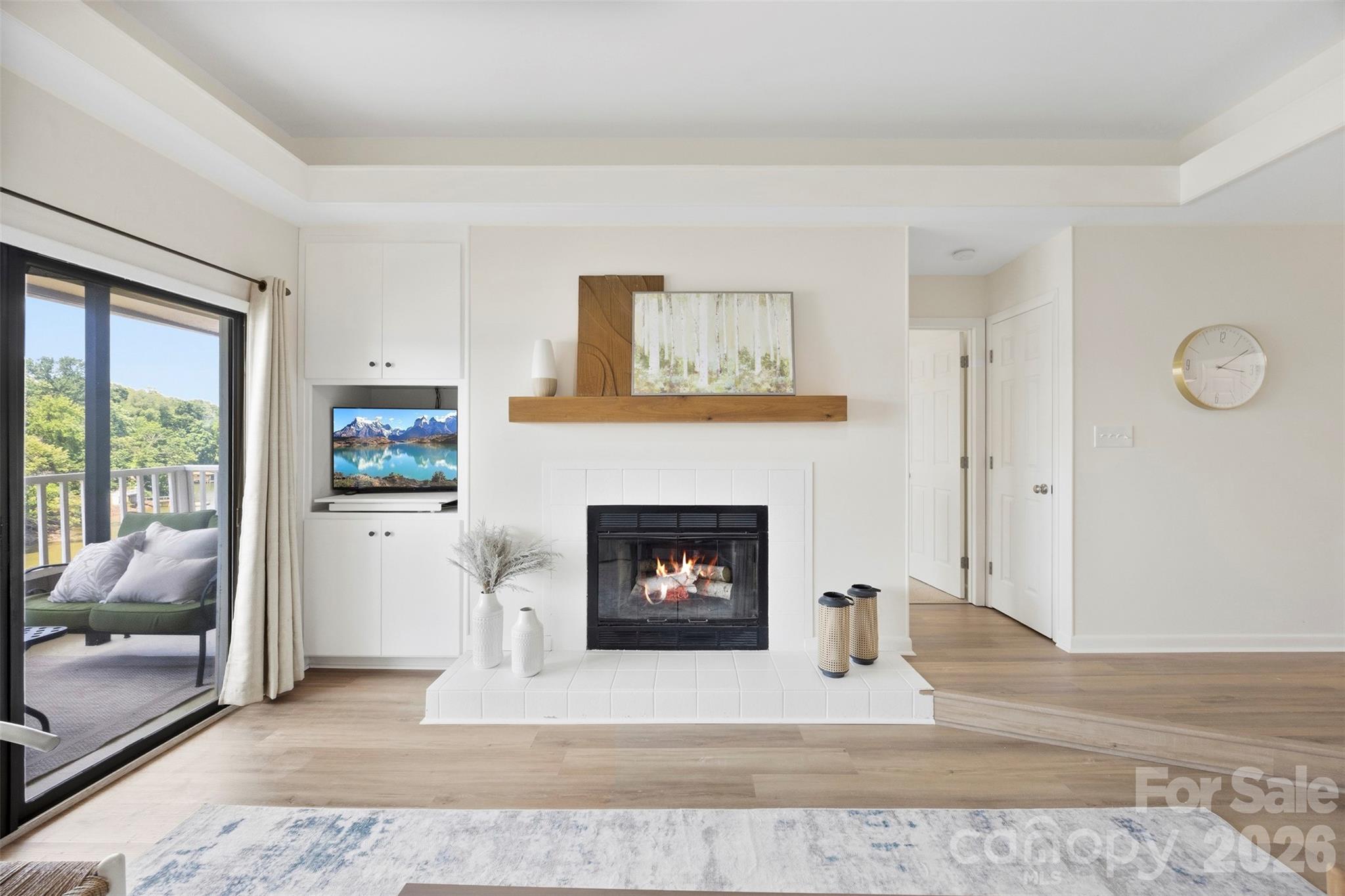 Emerald Point - Residential