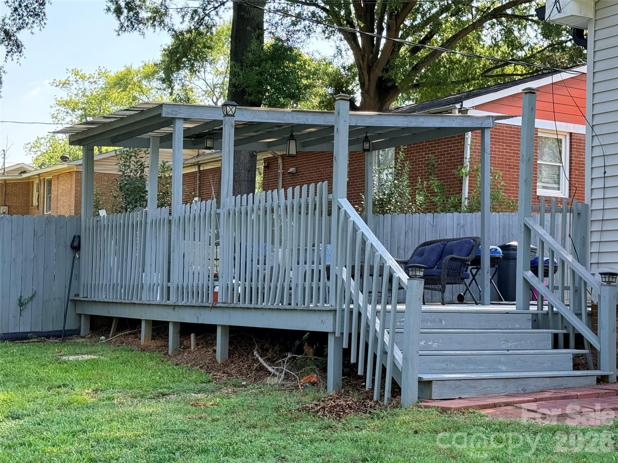 Edgebrook - Residential