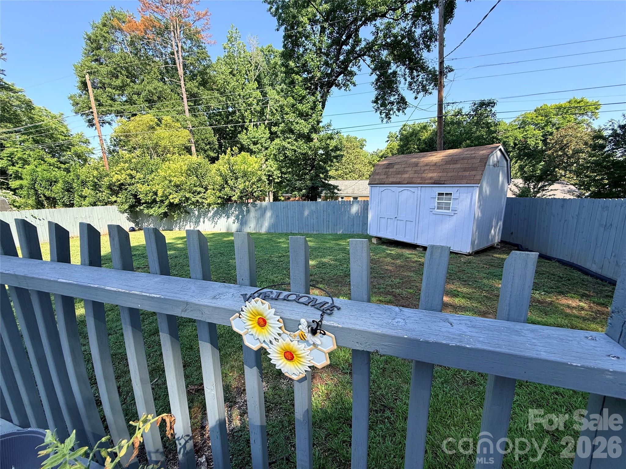 Edgebrook - Residential