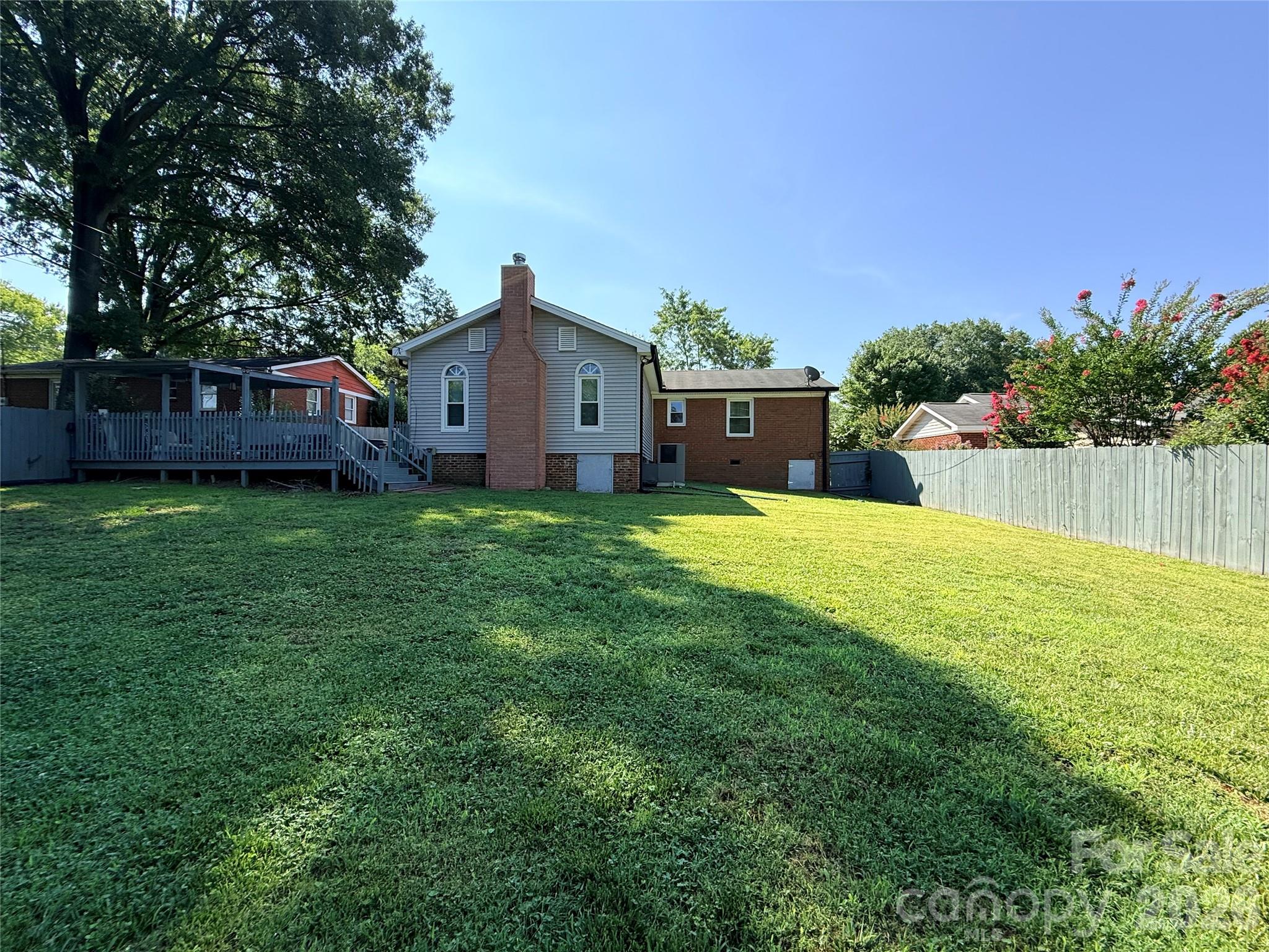 Edgebrook - Residential