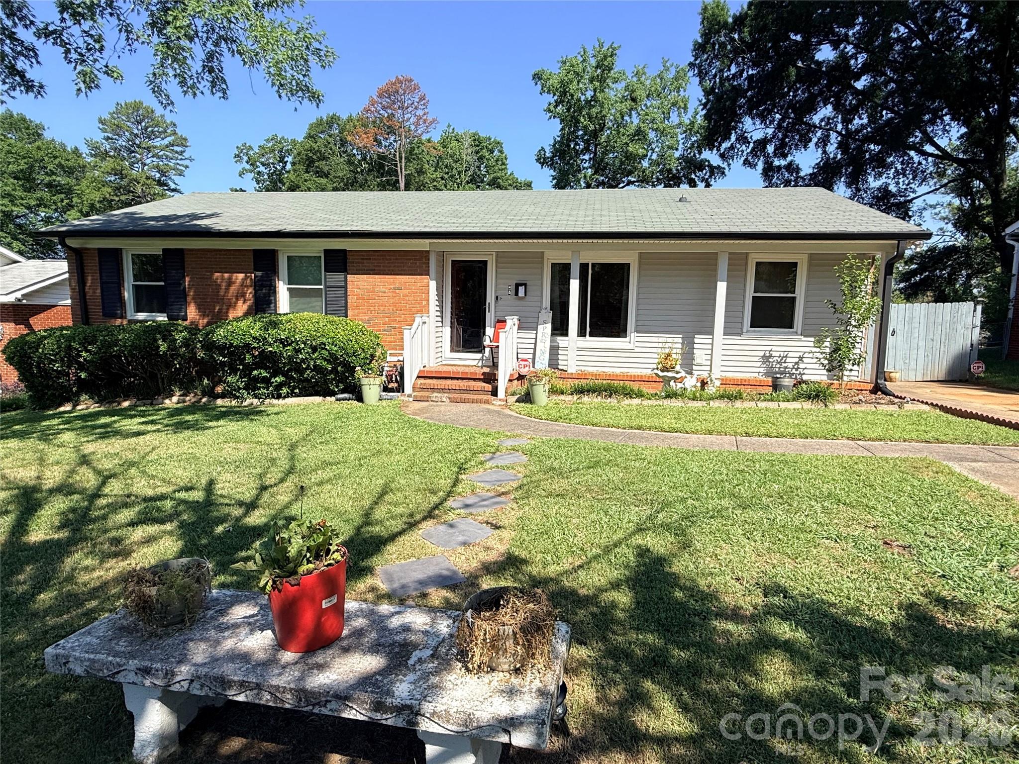 Edgebrook - Residential