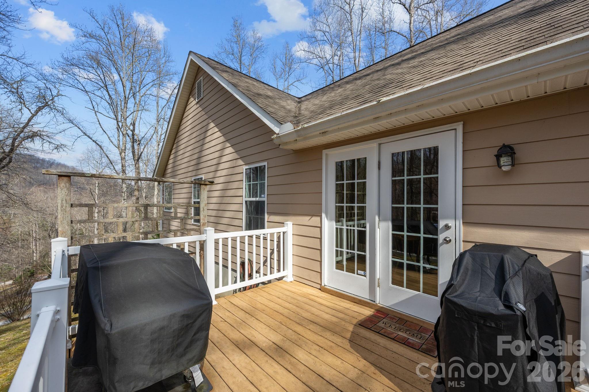 Honey Locust Estates - Residential