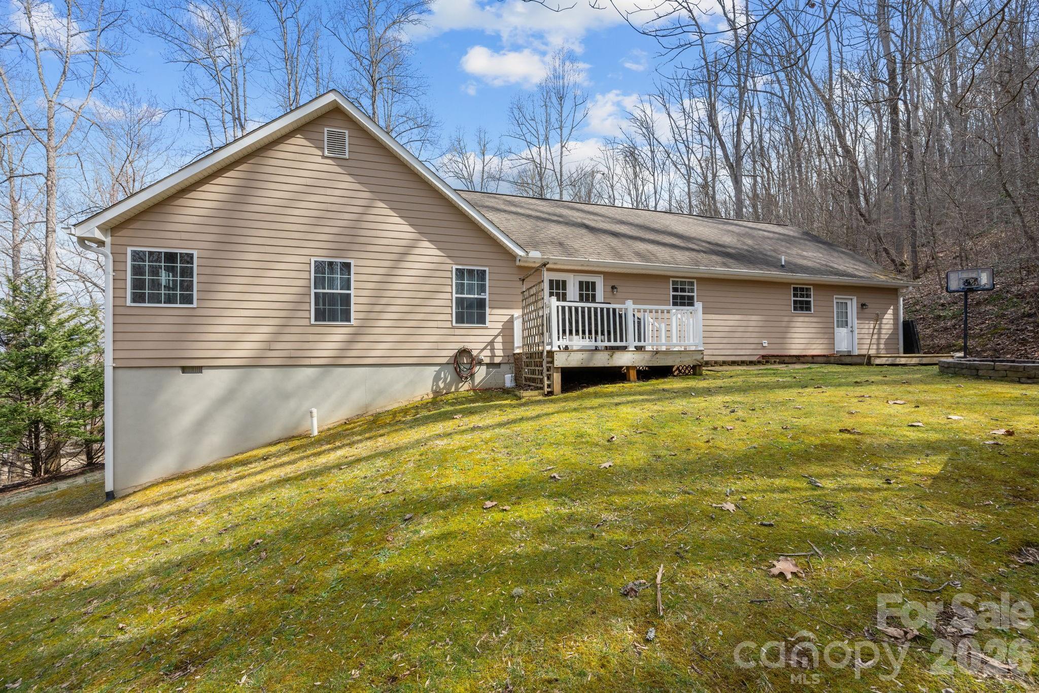 Honey Locust Estates - Residential