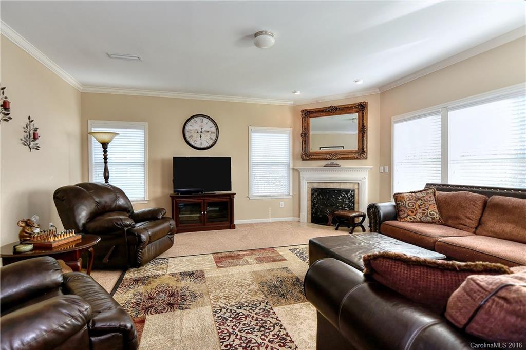 Lake Ridge - Residential