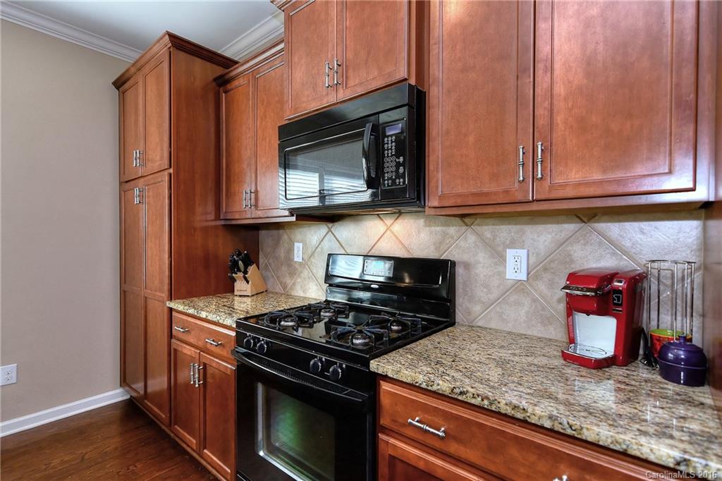 Lake Ridge - Residential