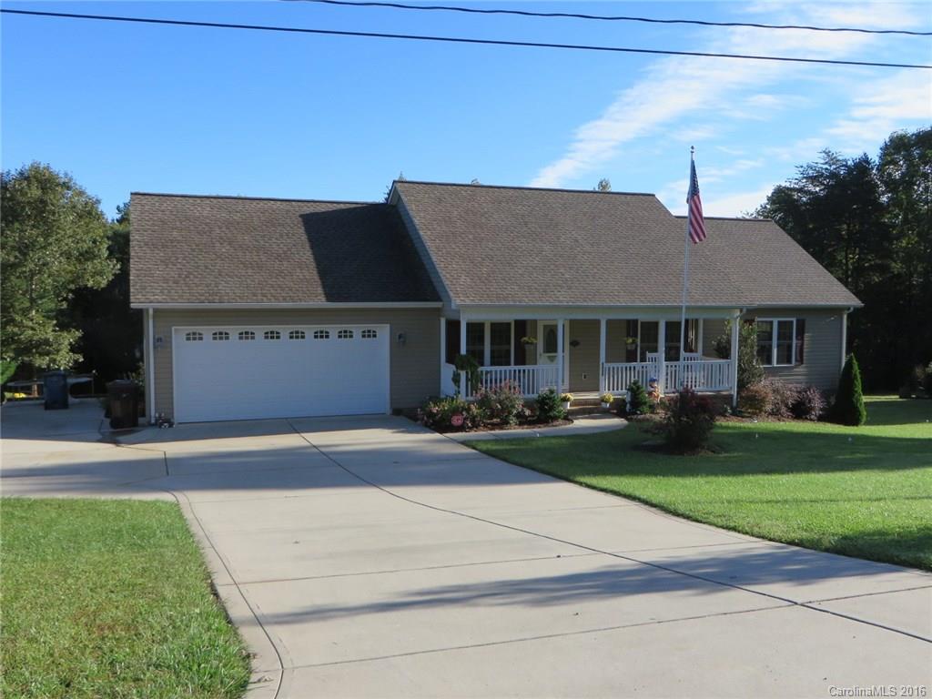 Conveniently located Ranch home w/full walk out basement. Family room w/ vaulted ceiling & gas fireplace. Kitchen w/oak cabinets galore, granite counter tops & stainless appliances.  Dining w/French doors opening to large deck w/awing. Master Suite offers his & hers closest, jetted tub & shower. Full Basement has plumbing stubbed for Bath. Hardwoods on main. Front porch to enjoy those quite evenings. Hwy 16 is only minutes away, making you close to downtown Charlotte & Hickory.