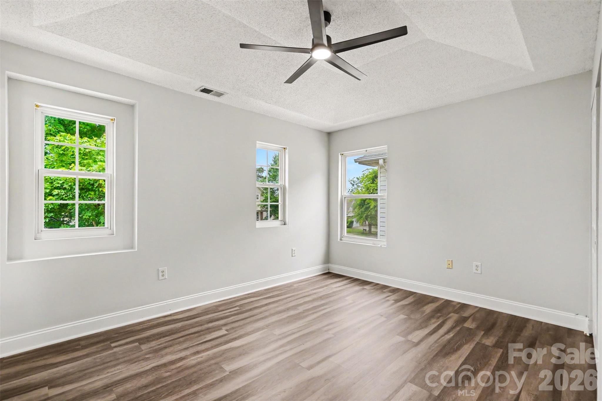 Kingstree - Residential