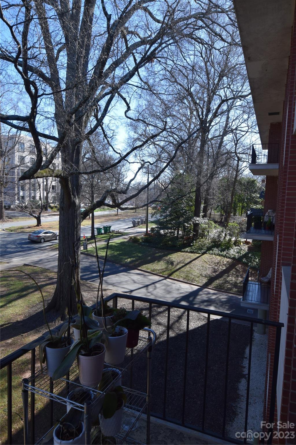 Queens Towers - Residential