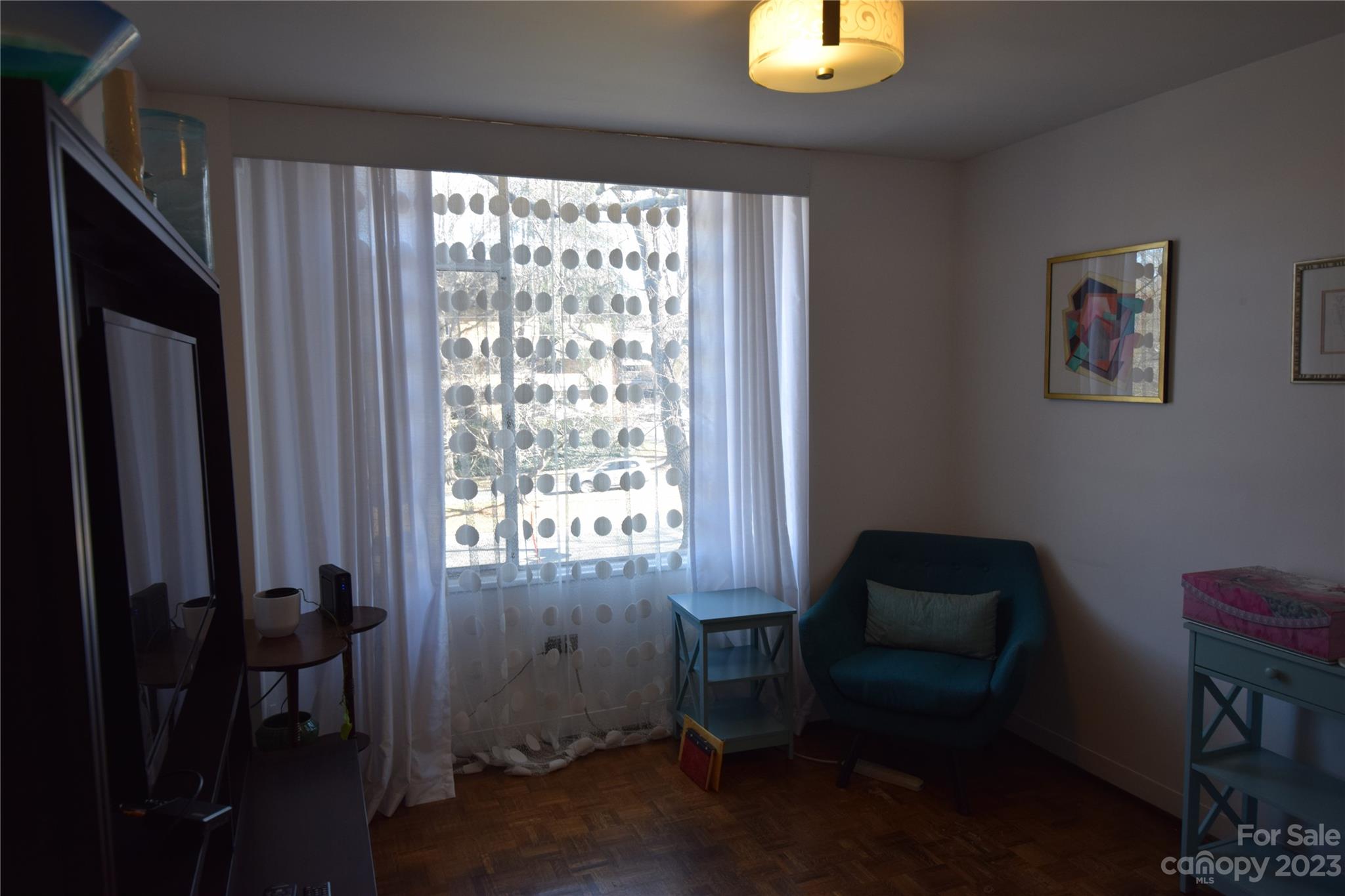 Queens Towers - Residential