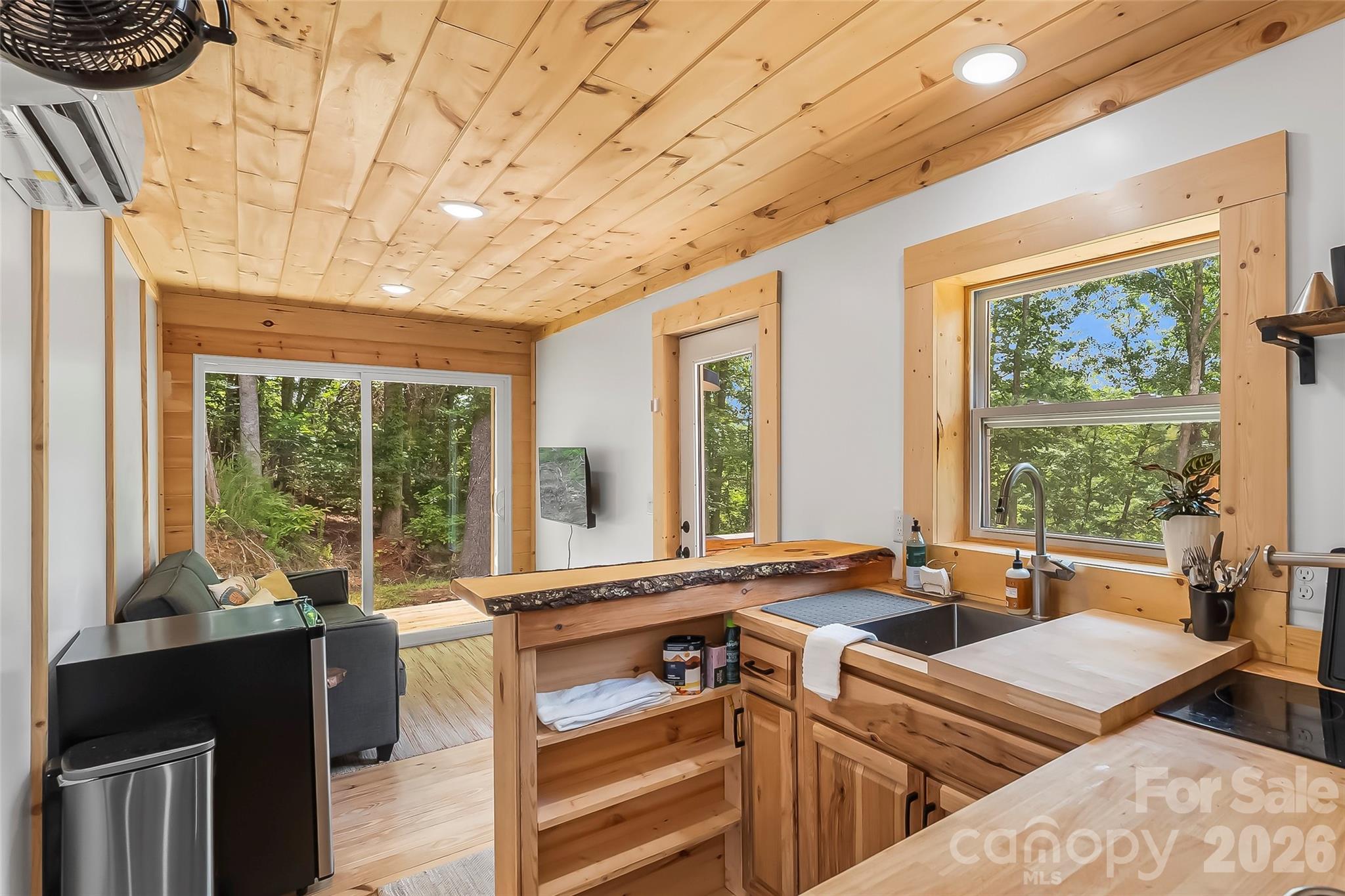 Forest Lake Preserve - Residential
