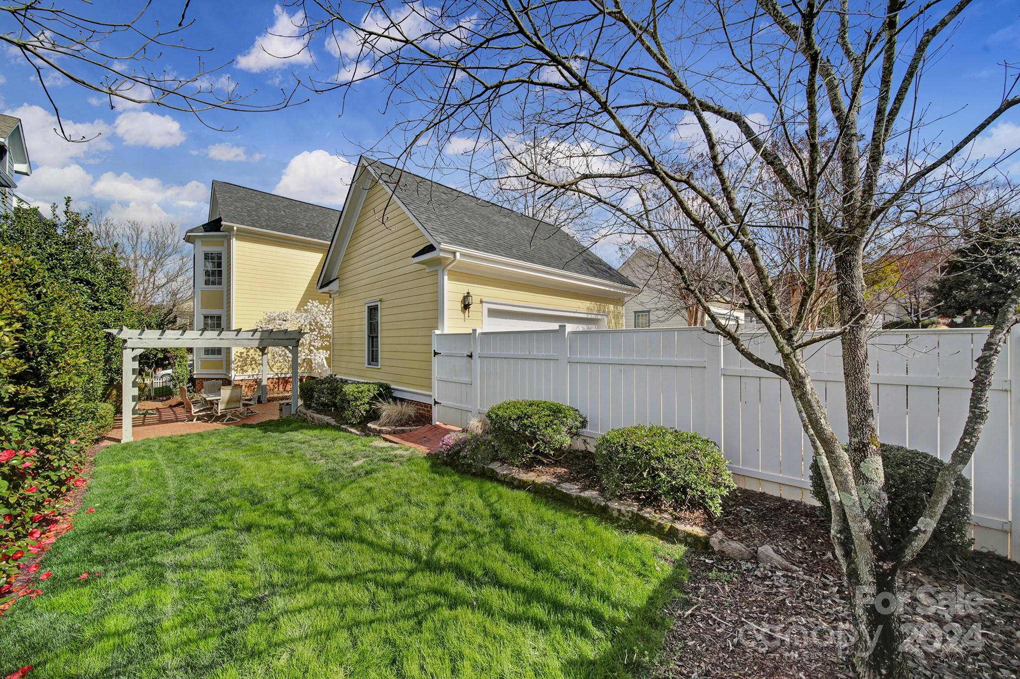 Baxter Village - Residential