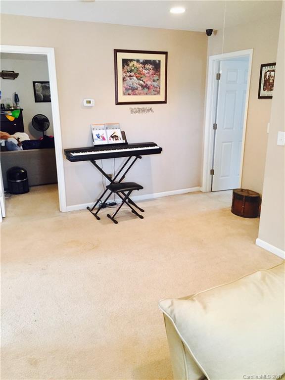 Carnegie Estates - Residential