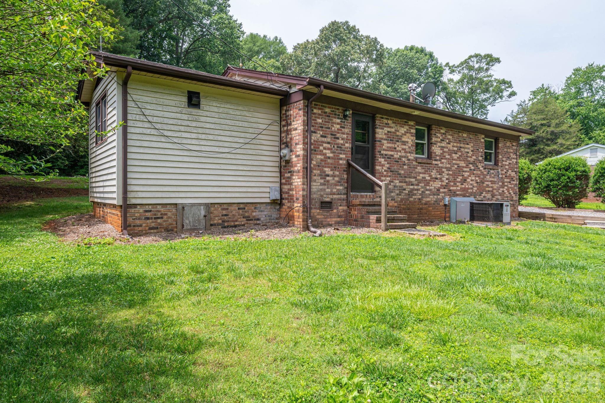 Cedarwood Acres - Residential
