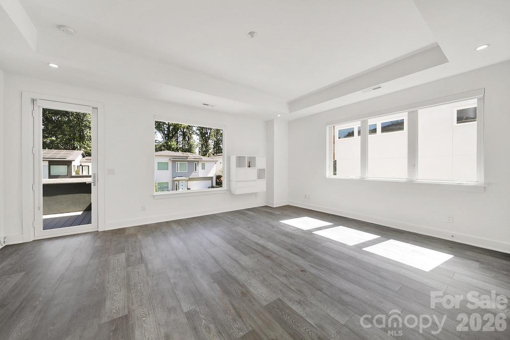 Sherwood Forest - Residential