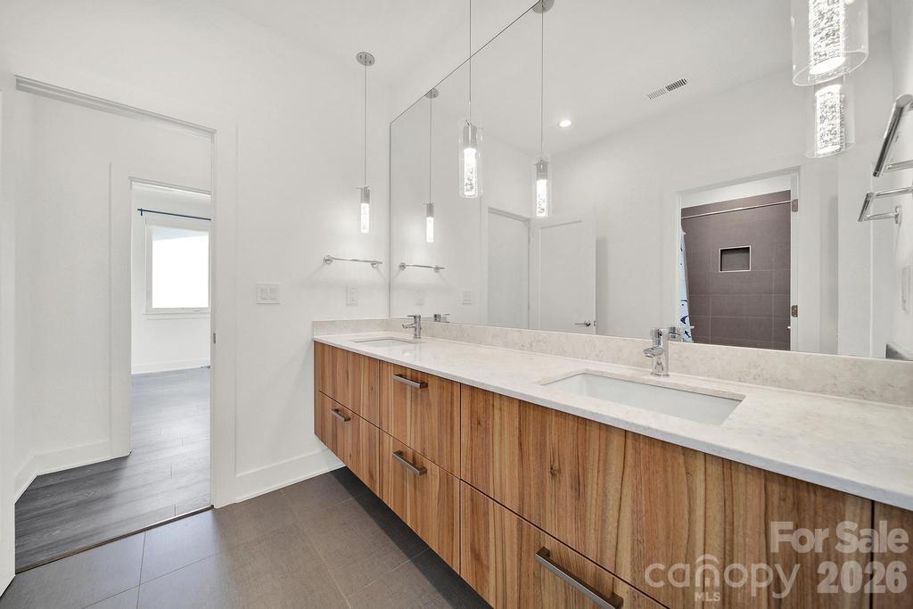 Sherwood Forest - Residential