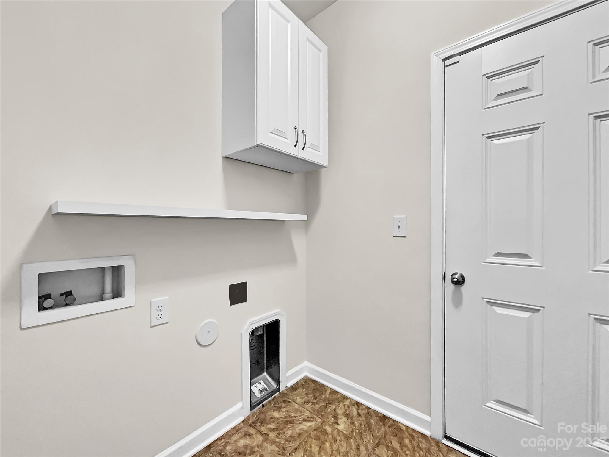 Kings Grove Manor - Residential