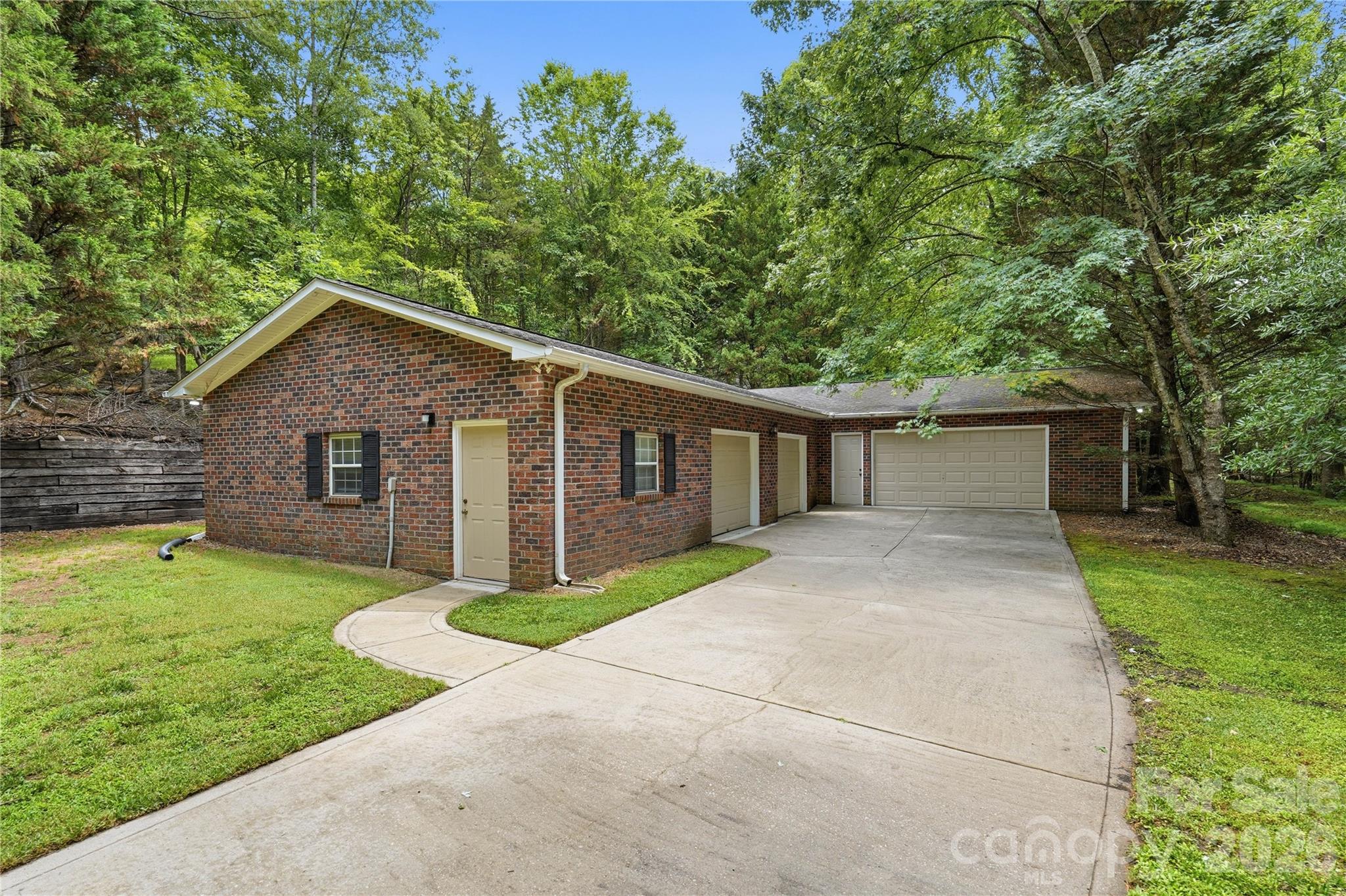 Sardis Hills - Residential