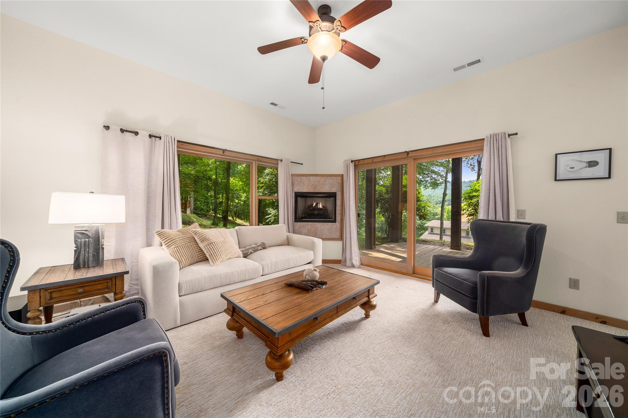Cobblers Knob - Residential