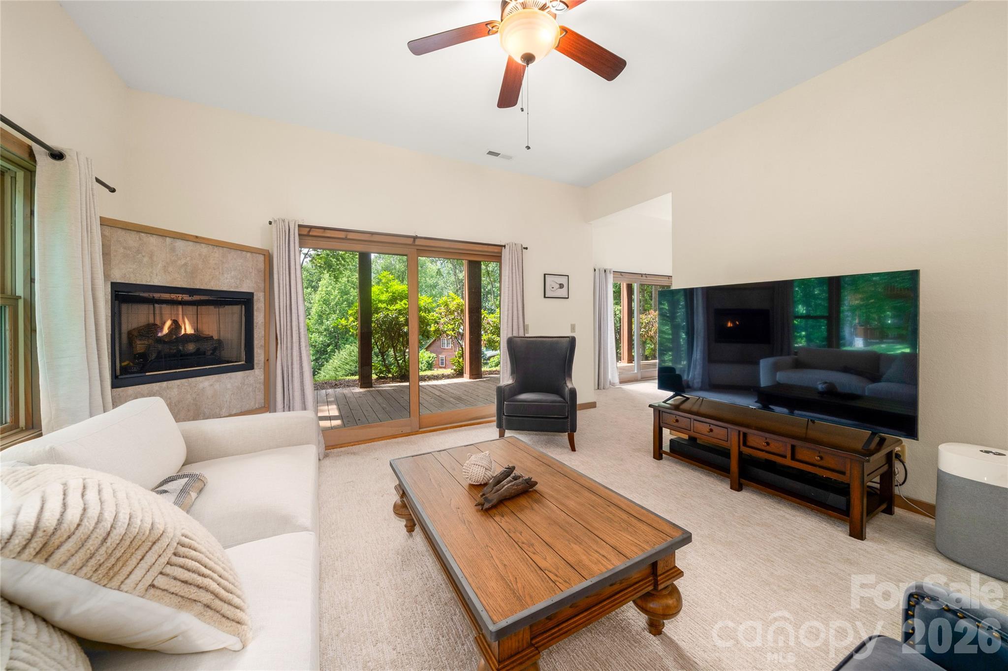 Cobblers Knob - Residential