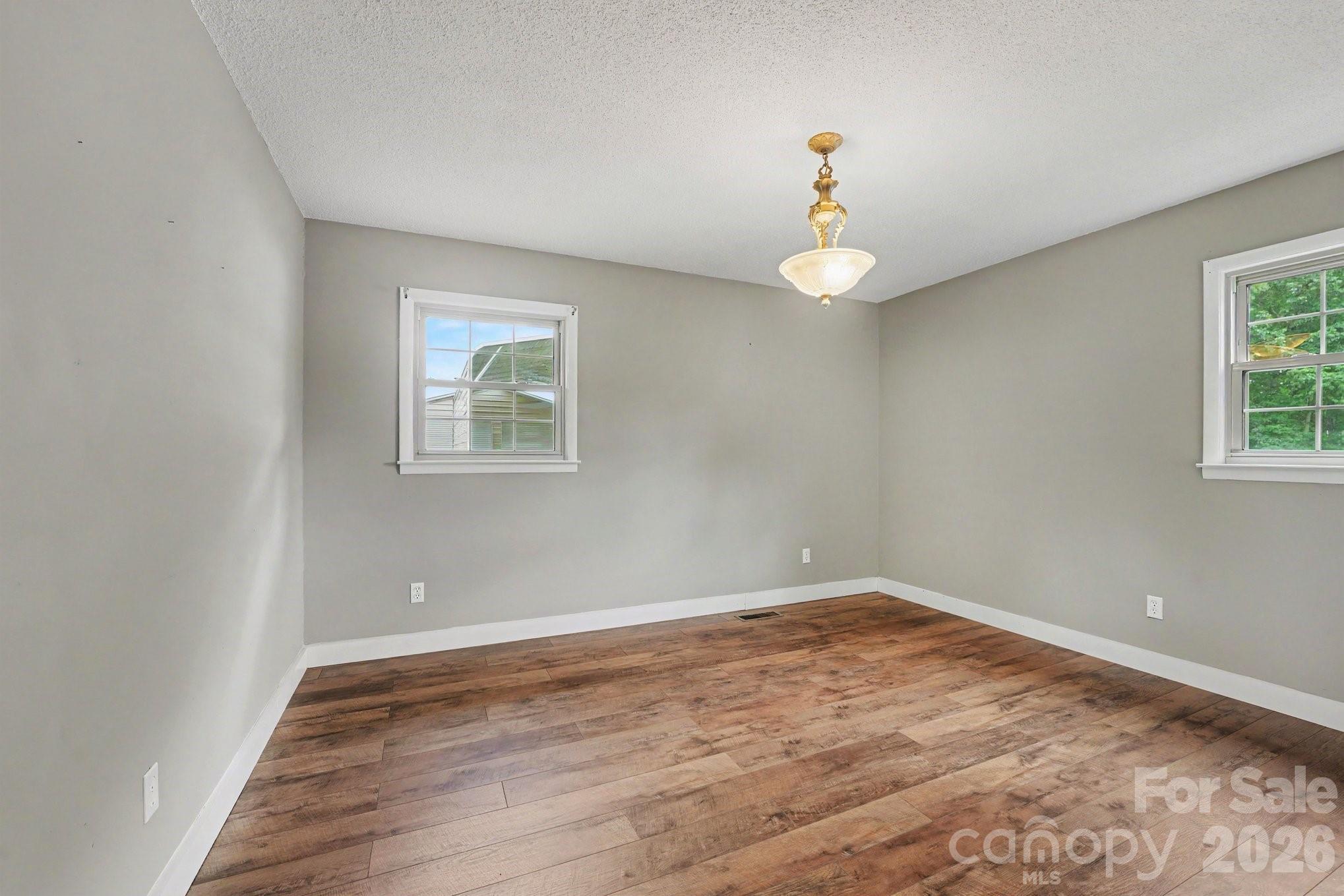 Woodland Oaks - Residential