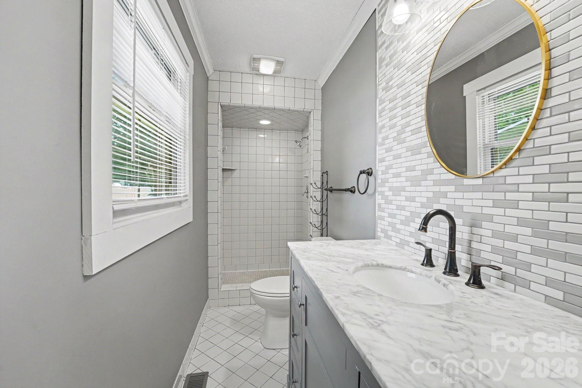 Woodland Oaks - Residential