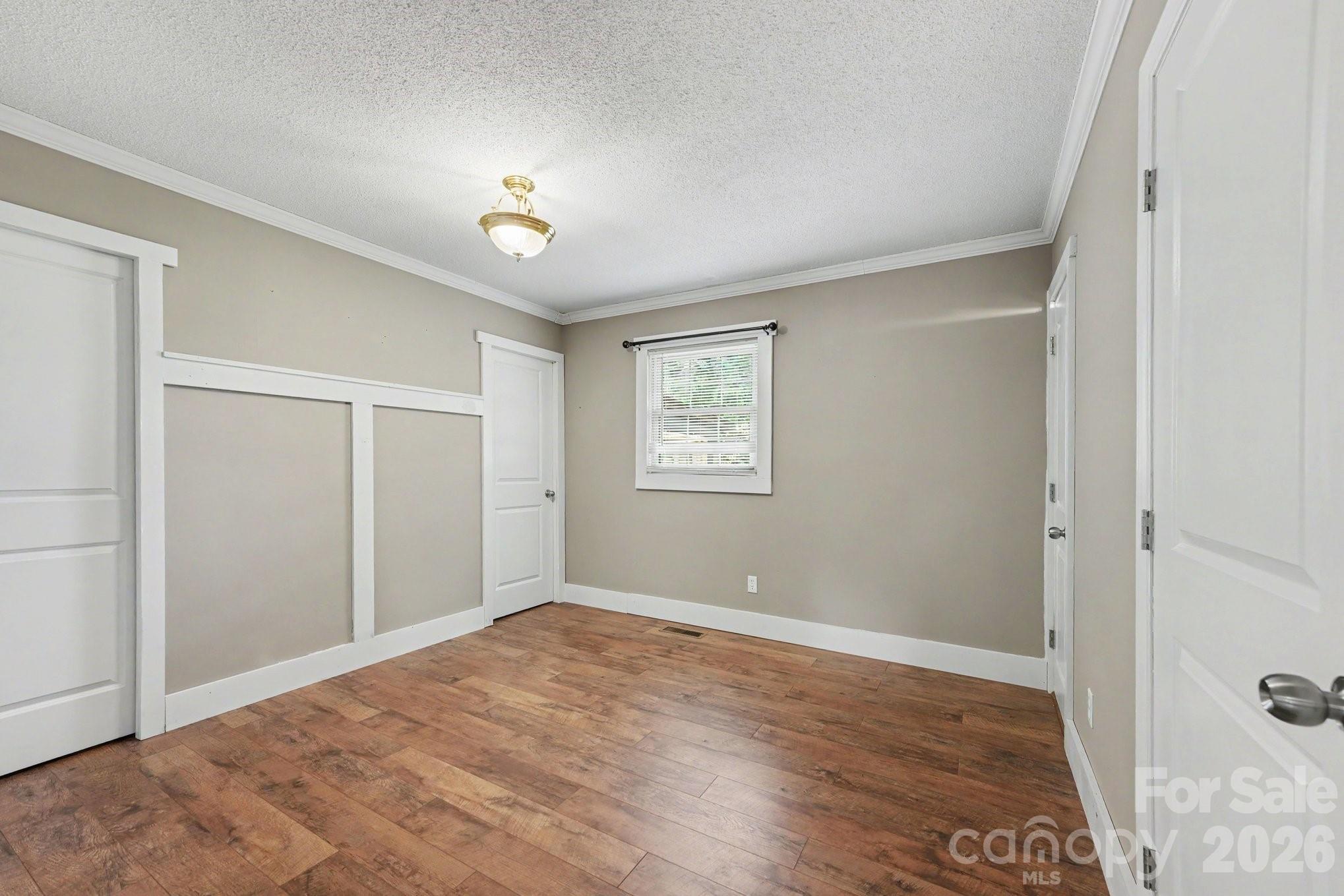 Woodland Oaks - Residential