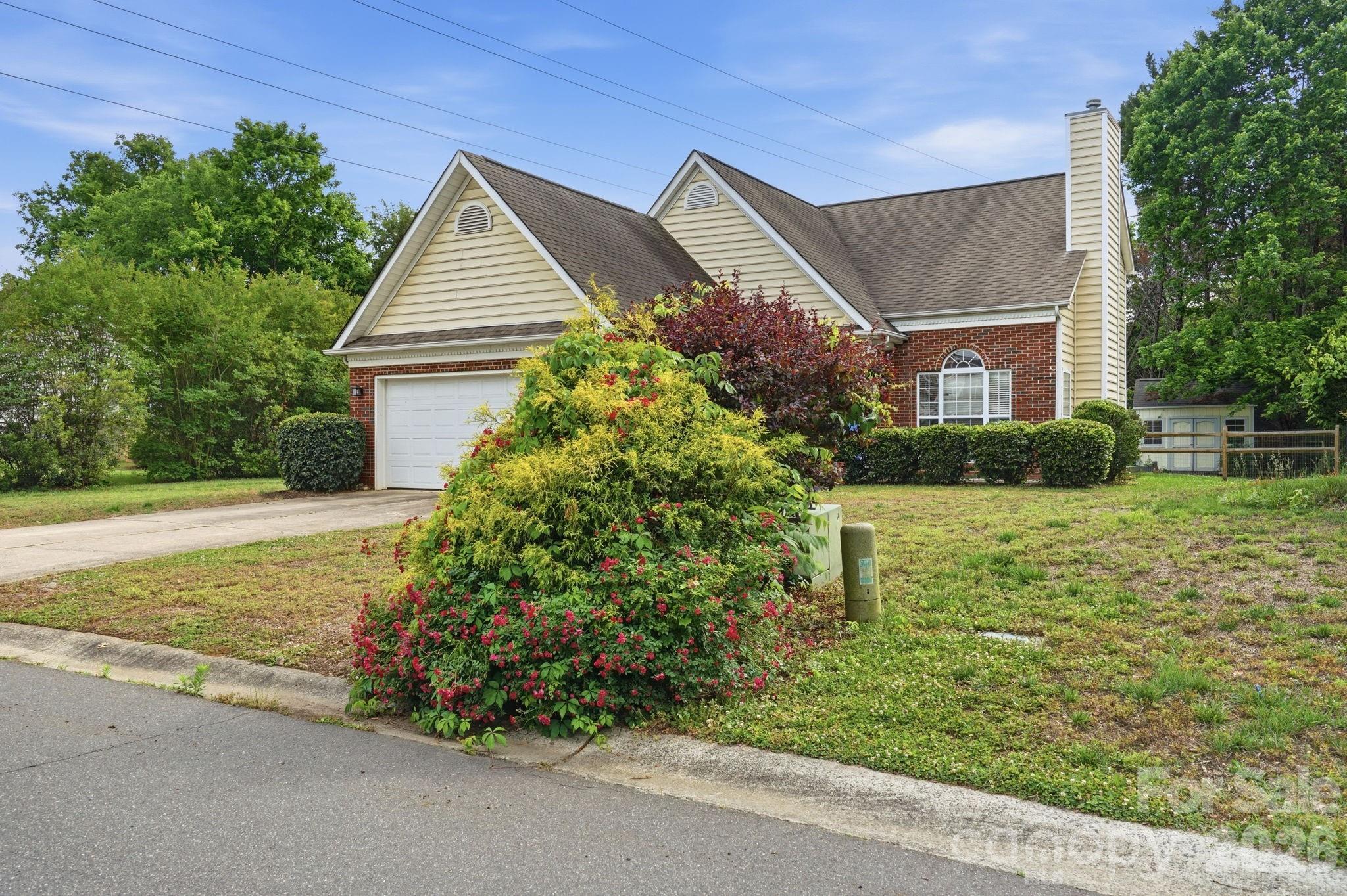 Olde Colony - Residential