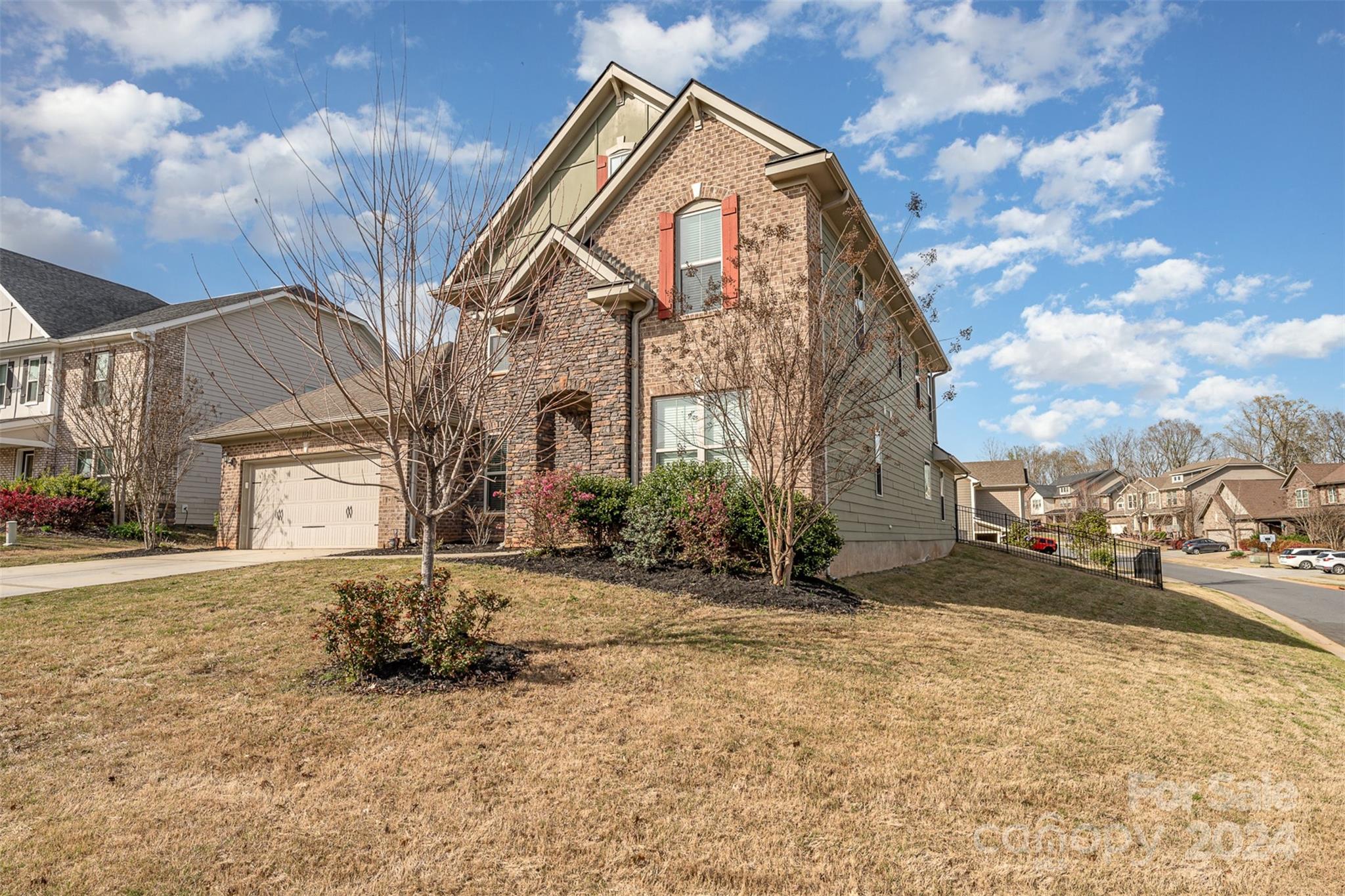 The Preserve At Riverchase - Residential