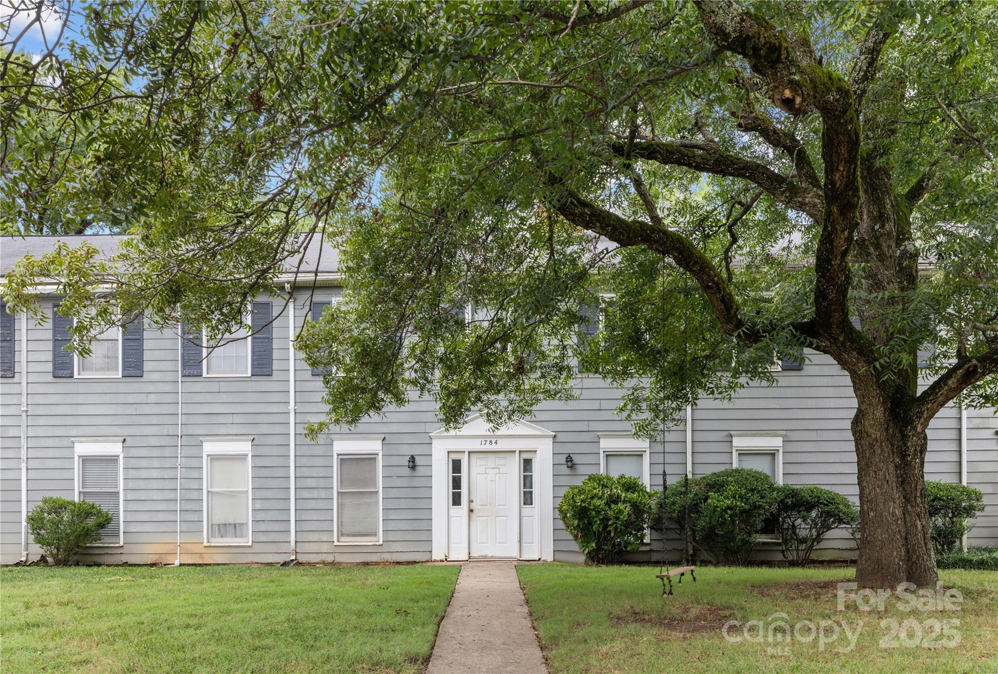 Tall Oaks - Residential